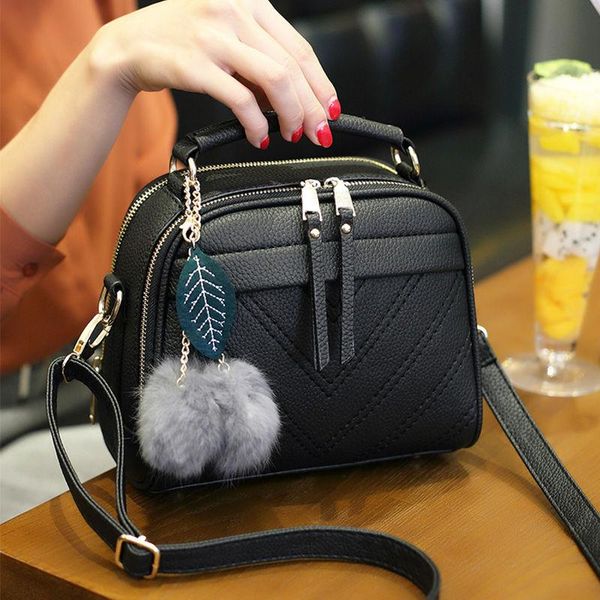 pu leather handbag for women girl fashion tassel messenger bags with ball bolsa female shoulder bags ladies party crossby bag
pu leather handbag for women girl fashion tassel messenger bags with ball bolsa female shoulder bags ladies party crossby bag