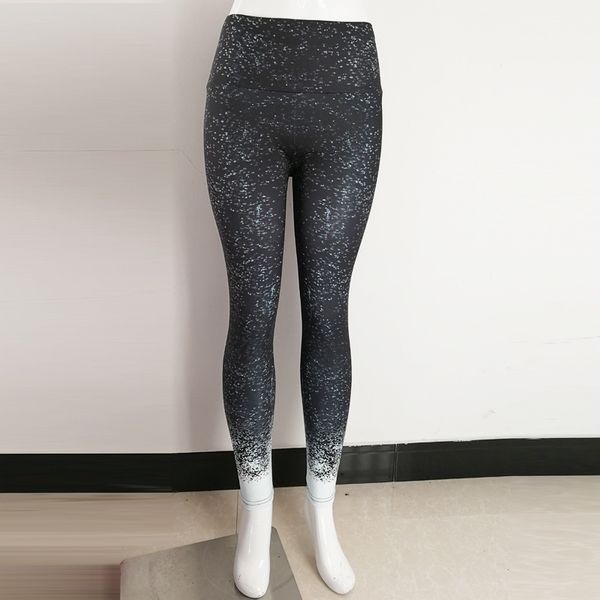 casual letter printed women sport leggings high waisted push up yoga pants woman gym fitness running tights running legins, Black;white
casual letter printed women sport leggings high waisted push up yoga pants woman gym fitness running tights running legins, Black;white