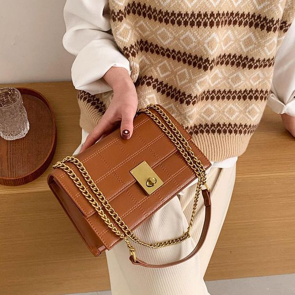 shoulder bags textured small bag female 2021 spring trendy fashion embroidered thread chain western style messenger square
shoulder bags textured small bag female 2021 spring trendy fashion embroidered thread chain western style messenger square