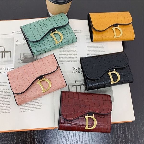 women short wallet luxury mini letter multi-card card holder small clutch bag, Black;red
women short wallet luxury mini letter multi-card card holder small clutch bag, Black;red