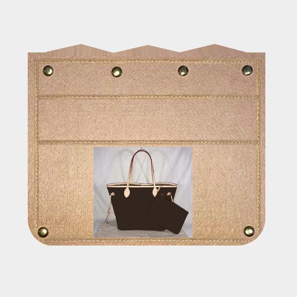 cosmetic bags , brown flower mo. nf with clutch gm m40990 mm m40995 pm m41000 , not sold separately customer order
cosmetic bags , brown flower mo. nf with clutch gm m40990 mm m40995 pm m41000 , not sold separately customer order