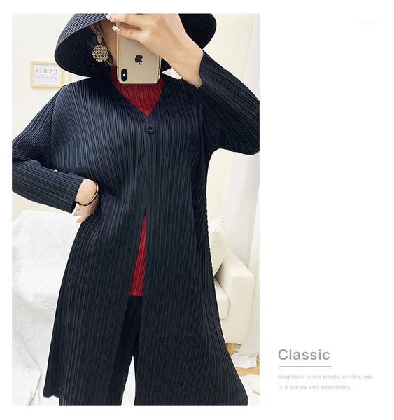 miyake pleated trench autumn long section loose large size pleated simple cardigan coat female1, Tan;black
miyake pleated trench autumn long section loose large size pleated simple cardigan coat female1, Tan;black