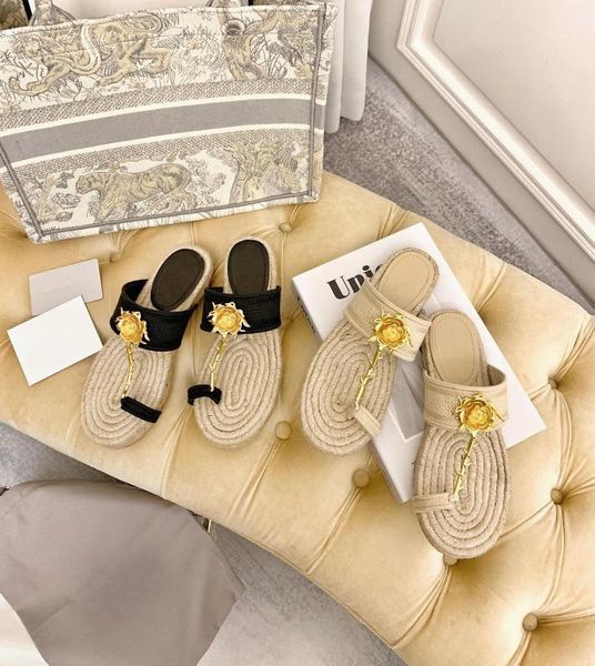 slippers flat flip-toe sandals women fashion flats summer espadrilles soft shoes outdoor female rose metal1, Black
slippers flat flip-toe sandals women fashion flats summer espadrilles soft shoes outdoor female rose metal1, Black