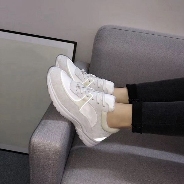 luxurys designers shoe genuine leather outdoor sneaker pure white casual sneaker chaussures 9 colors mens trainers, Black
luxurys designers shoe genuine leather outdoor sneaker pure white casual sneaker chaussures 9 colors mens trainers, Black