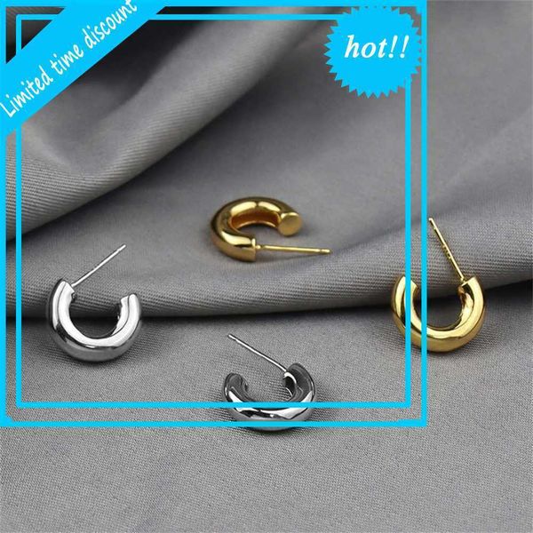 live naked round bar c-shape simple creative design niche chaoren net red earrings girl accessories, Golden
live naked round bar c-shape simple creative design niche chaoren net red earrings girl accessories, Golden