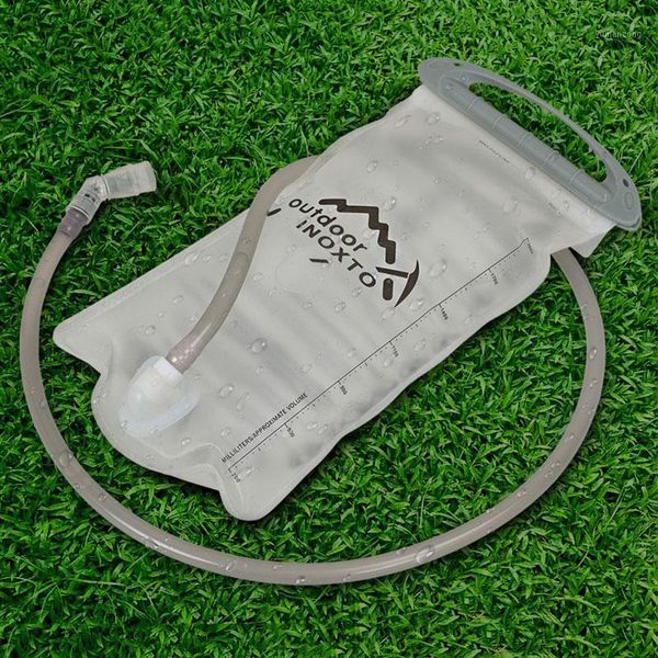 outdoor bags selling portable 2l water bag men and women peva cycling running cross-country mountaineering sports bag1
outdoor bags selling portable 2l water bag men and women peva cycling running cross-country mountaineering sports bag1