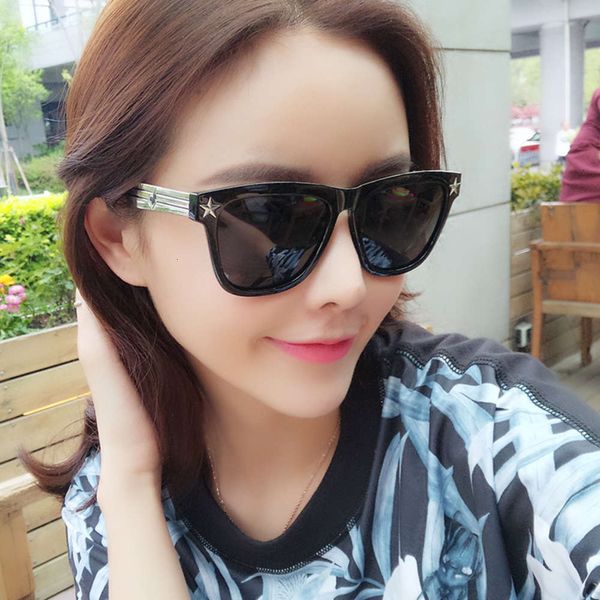 sunglasses 2019 polarized new women's korean black sunglasses big frame chaozhou man round face male star eyes, White;black
sunglasses 2019 polarized new women's korean black sunglasses big frame chaozhou man round face male star eyes, White;black