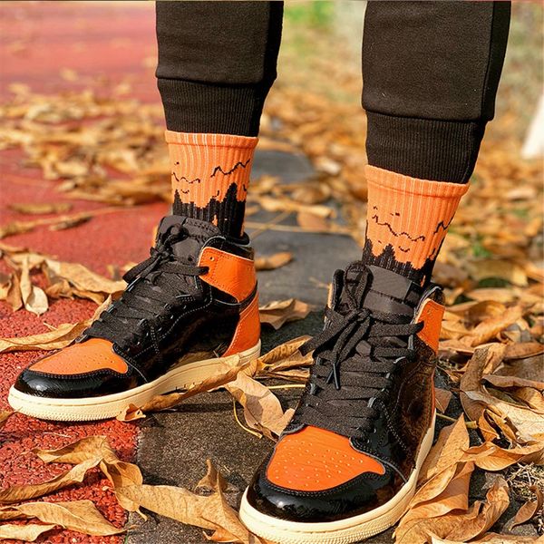 ale mens socks travis scott chunky dunky fortress night skateboard fashion mens letter printed sports socks sockings hip hop basketball, Black
ale mens socks travis scott chunky dunky fortress night skateboard fashion mens letter printed sports socks sockings hip hop basketball, Black
