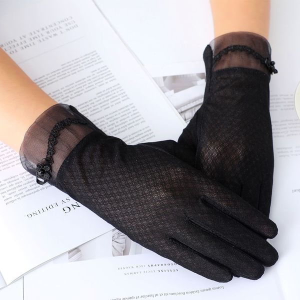summer women uv short sunscreen pearl flowers thin ice silk lace touch screen driving gloves, Blue;gray
summer women uv short sunscreen pearl flowers thin ice silk lace touch screen driving gloves, Blue;gray
