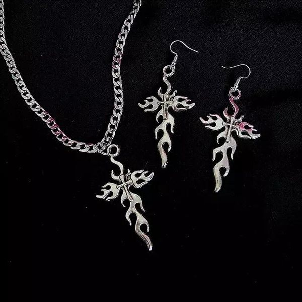 пользовательские ожерелье женщина алфавит подвеска подвеска колье custom charm имя ожерелье цепь нержавеющей сталь choker, Golden;silver
пользовательские ожерелье женщина алфавит подвеска подвеска колье custom charm имя ожерелье цепь нержавеющей сталь choker, Golden;silver