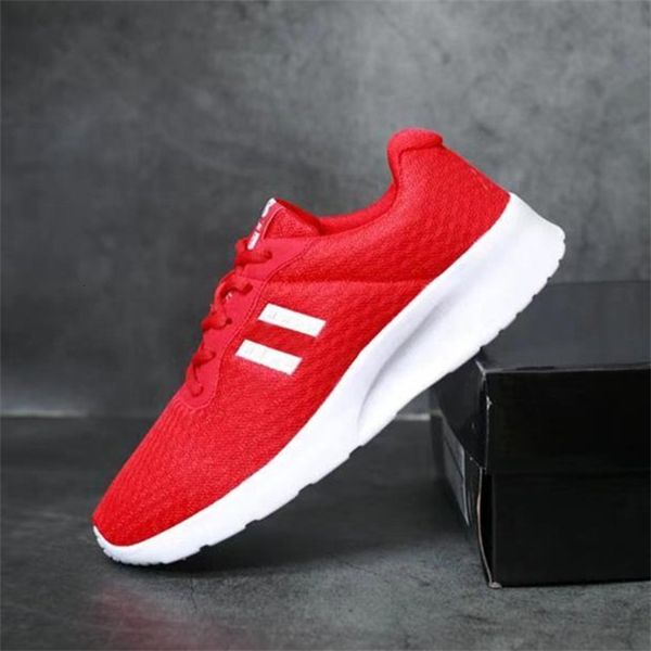 special) autumn new mesh breathable sports casual men's and women's light running shoes rt, Black
special) autumn new mesh breathable sports casual men's and women's light running shoes rt, Black