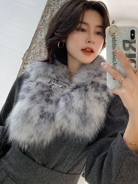 leopard print fur scarf winter new style series fur scarf warm and fashionable collar size: 80x16cm, Blue;gray
leopard print fur scarf winter new style series fur scarf warm and fashionable collar size: 80x16cm, Blue;gray