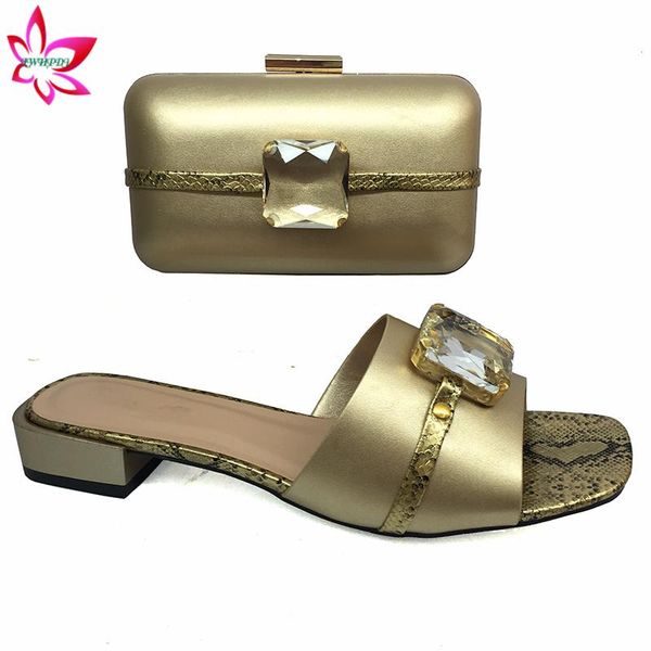 classics slingbacks slipper italian women shoes and bag set in golden color new arrivals shoes and bag matach, Black
classics slingbacks slipper italian women shoes and bag set in golden color new arrivals shoes and bag matach, Black