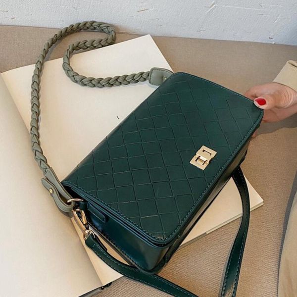 cross body weave square armpit bag 2021 fashion high-quality pu leather women's designer handbag vintage shoulder messenger
cross body weave square armpit bag 2021 fashion high-quality pu leather women's designer handbag vintage shoulder messenger
