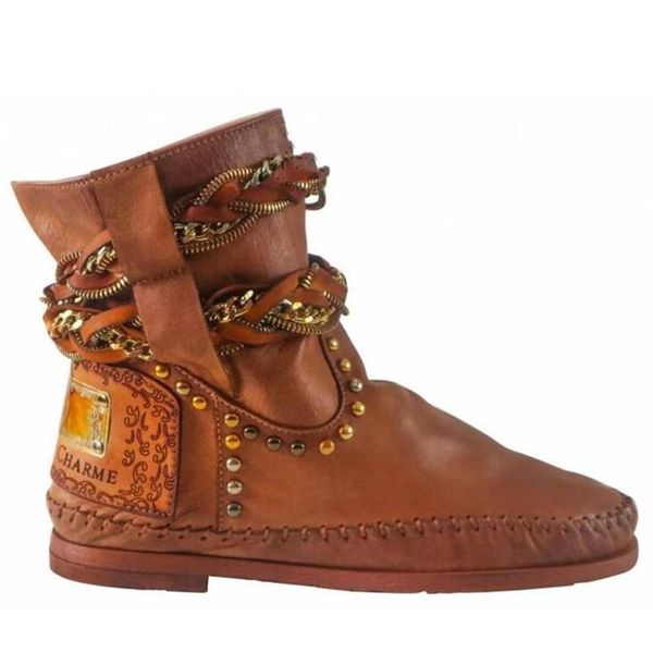 boots designer autumn and winter women's heel high belt buckle rivet short large size riding women shoes, Black 
boots designer autumn and winter women's heel high belt buckle rivet short large size riding women shoes, Black
