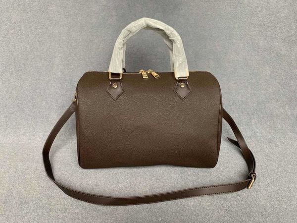 outlet new fashion womens wallet handbag large-capacity canvas tote shoulder delivery chain bag designer bags handbags
outlet new fashion womens wallet handbag large-capacity canvas tote shoulder delivery chain bag designer bags handbags