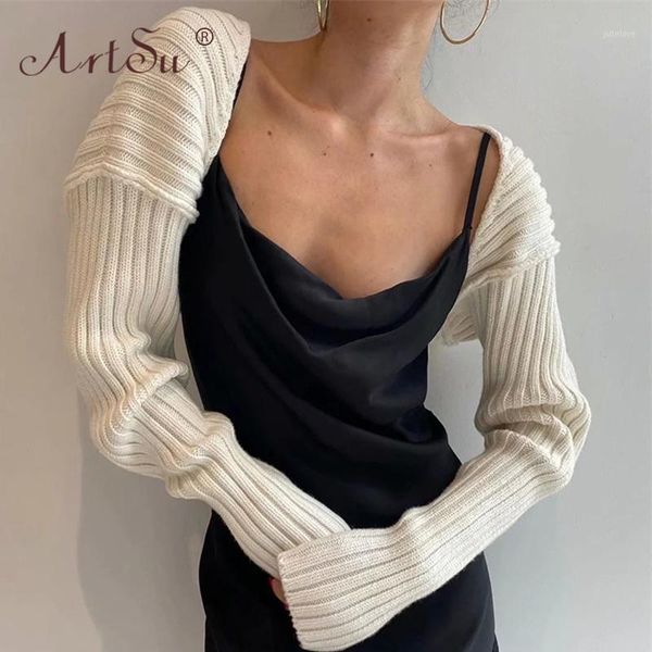 2020 new fashion batwing sleeve knitted cardigan women solid cut out cropped party sweater winter black white grey1
2020 new fashion batwing sleeve knitted cardigan women solid cut out cropped party sweater winter black white grey1