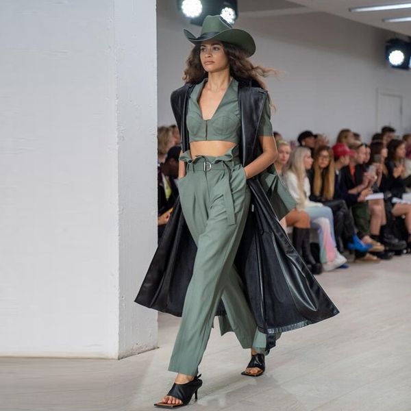 army green overalls overalls and trousers set casual pants set suit short bra short sleeve small coat bud high waist casual trousers xsyjm x, Gray
army green overalls overalls and trousers set casual pants set suit short bra short sleeve small coat bud high waist casual trousers xsyjm x, Gray