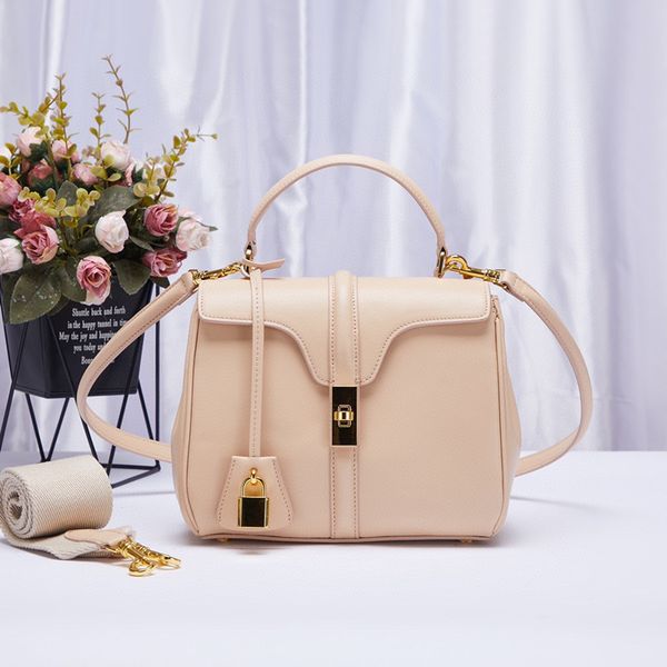 trendy new style 16 bag small original handbag brass lock flap removable shoulder strap ladies shoulder bag messenger bag ce18626
trendy new style 16 bag small original handbag brass lock flap removable shoulder strap ladies shoulder bag messenger bag ce18626
