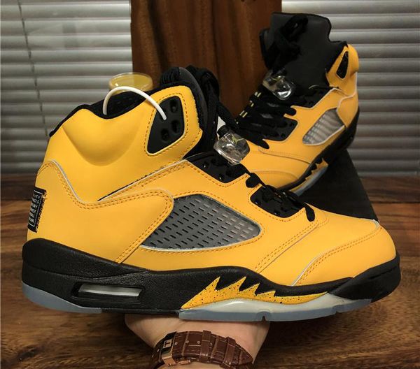 2020 jumpman 5 fire red silver tongue michigan men basketball shoes 5s varsity royal white black cement island green oregon ducks sneakers
2020 jumpman 5 fire red silver tongue michigan men basketball shoes 5s varsity royal white black cement island green oregon ducks sneakers