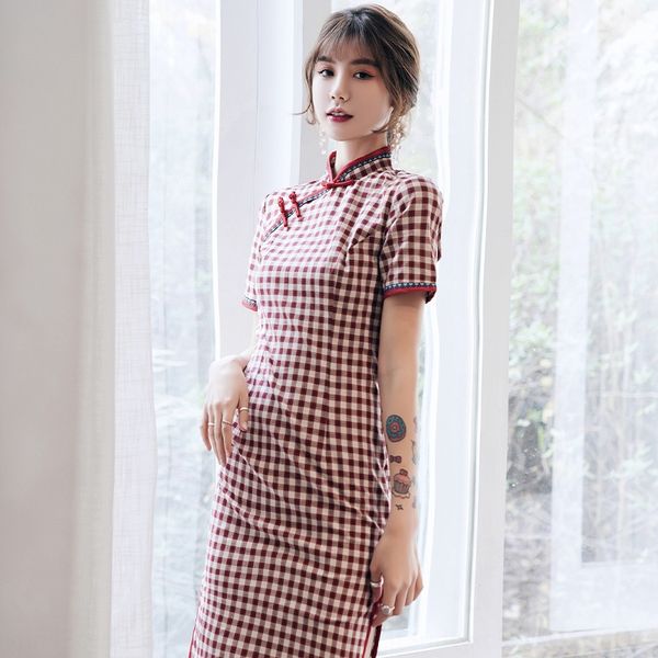 2020 spring and slim plaid improved comfortable medium length double layer summer cotton hemp summer cheongsam cotton linen cheongsam for jb, Black;gray
2020 spring and slim plaid improved comfortable medium length double layer summer cotton hemp summer cheongsam cotton linen cheongsam for jb, Black;gray