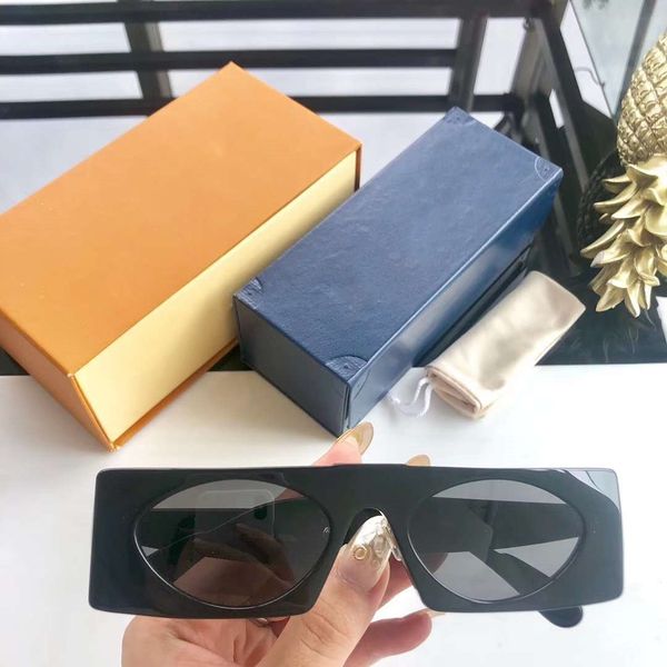sunglasses stylish sunglasses model l1235 for mens women charming glasses driving uv400 fashion summer with box, White;black
sunglasses stylish sunglasses model l1235 for mens women charming glasses driving uv400 fashion summer with box, White;black