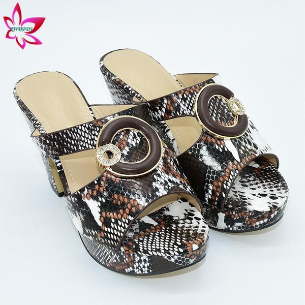 new arrival 11 cm super high high heels italian women shoes slipper withfashion design shoes african for party in brown, Black
new arrival 11 cm super high high heels italian women shoes slipper withfashion design shoes african for party in brown, Black