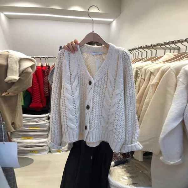 south korea east gate autumn winter 2020 new languid style coat sweater wool thick wool short sweater cardigan versatile coat women fashion, White;black
south korea east gate autumn winter 2020 new languid style coat sweater wool thick wool short sweater cardigan versatile coat women fashion, White;black