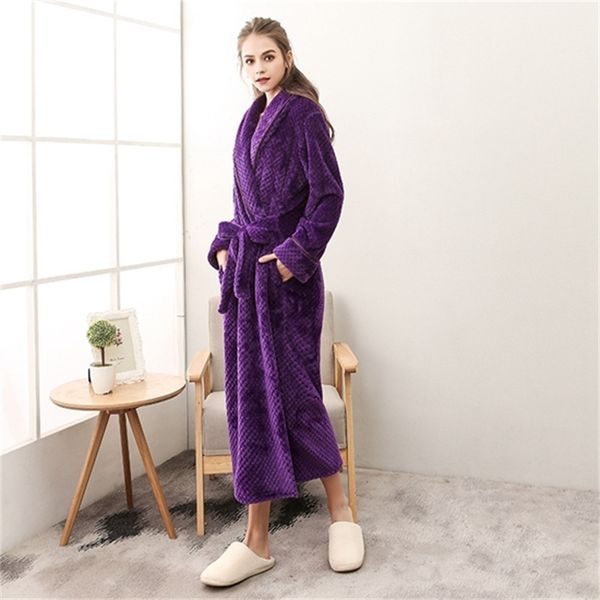 2021 new lovers bathrobe winter extra long knitted waffle flannel coral fleece bath robe thicken nightgown plus home wear i9s0, Black;red
2021 new lovers bathrobe winter extra long knitted waffle flannel coral fleece bath robe thicken nightgown plus home wear i9s0, Black;red