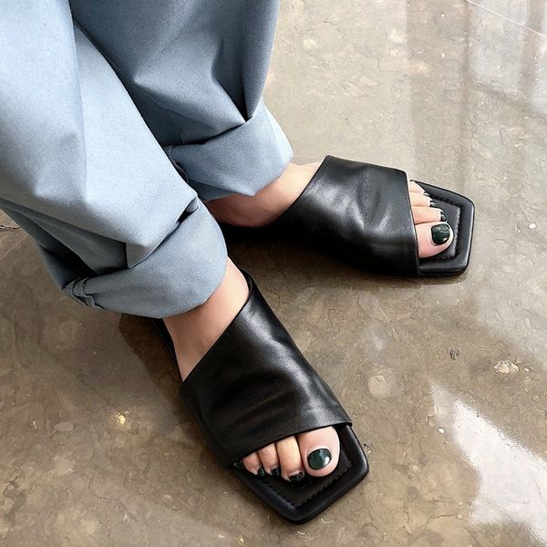 2021 new see genuine low-heel leather high-quality sandals beach women's black shoes girls 40 eyk2
2021 new see genuine low-heel leather high-quality sandals beach women's black shoes girls 40 eyk2