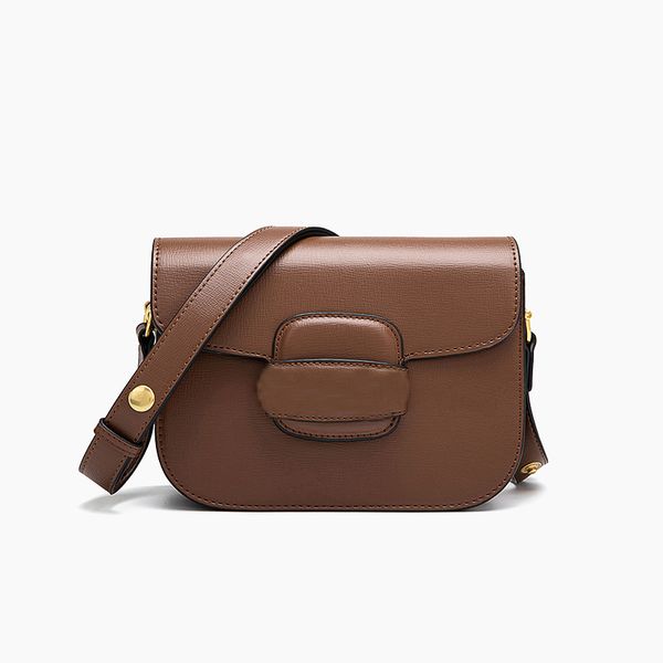 retro saddle bag luxurys designers bags shoulder bag fashion all match designer style size 22cm trend bag
retro saddle bag luxurys designers bags shoulder bag fashion all match designer style size 22cm trend bag