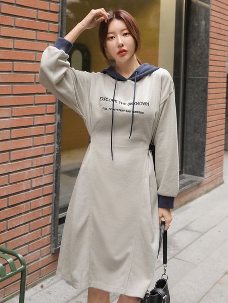 dazy slogan embroidery buckle side drawstring hoodie dress d8ju#, White;black
dazy slogan embroidery buckle side drawstring hoodie dress d8ju#, White;black
