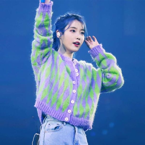 iu li zhien same purple rhombic women's autumn winter 2020 new loose cardigan knitting iu li zhien sweater sweatersame purple rhombic s, White;black
iu li zhien same purple rhombic women's autumn winter 2020 new loose cardigan knitting iu li zhien sweater sweatersame purple rhombic s, White;black