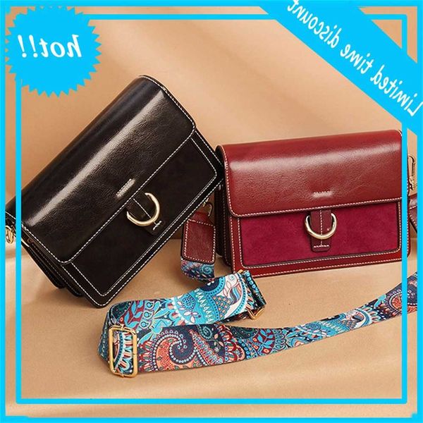 2020 broadband small square organ fashion leather one shoulder messenger women's simple bag
2020 broadband small square organ fashion leather one shoulder messenger women's simple bag