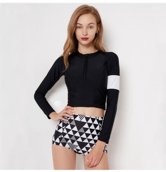 2020 years new design bikini two-piece-flat-angle black and white high waist long sleeve cover-up sports prevent bask women suit1
2020 years new design bikini two-piece-flat-angle black and white high waist long sleeve cover-up sports prevent bask women suit1
