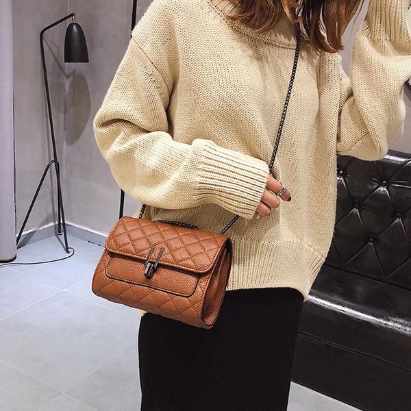 ruique ladies lingge trendy small square messenger bag women retro style chic chain bag girls simple casual party shoulder
ruique ladies lingge trendy small square messenger bag women retro style chic chain bag girls simple casual party shoulder