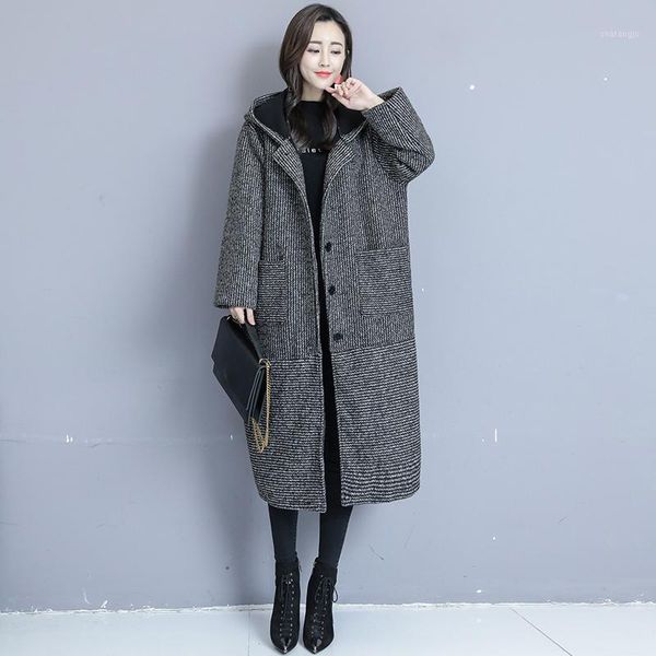 2020 large size women autumn winter woolen coat version loose long section plus velvet thick hooded woolen coat female outwear1, Black
2020 large size women autumn winter woolen coat version loose long section plus velvet thick hooded woolen coat female outwear1, Black