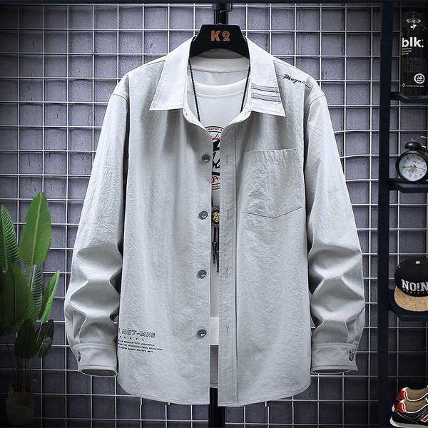 autumn men's coat long sleeve korean fashion youth handsome versatile casual thin work shirt men, White;black
autumn men's coat long sleeve korean fashion youth handsome versatile casual thin work shirt men, White;black
