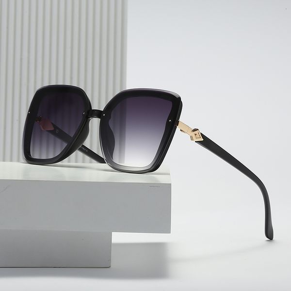 2021 new oversized retro plaza women's sunglasses for women brand luxury ladies'sunglasses 32053 jw97, White;black
2021 new oversized retro plaza women's sunglasses for women brand luxury ladies'sunglasses 32053 jw97, White;black