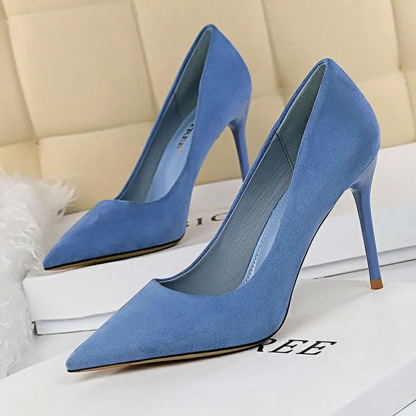 fashion ladies large size 34-41 42 43 9cm pumps high heel women shoes high heels shoes group thin pointed toe solid lightmultifunction, Black
fashion ladies large size 34-41 42 43 9cm pumps high heel women shoes high heels shoes group thin pointed toe solid lightmultifunction, Black