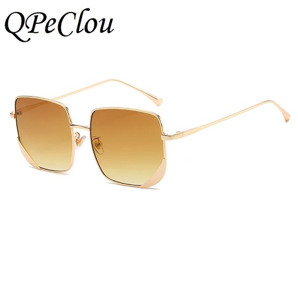 qpeclou 2020 new vintage square модного солнцезащитные очки женщины конструктора тавро металл transparent очки кадры женщина зрелища uv400, White;black
qpeclou 2020 new vintage square модного солнцезащитные очки женщины конструктора тавро металл transparent очки кадры женщина зрелища uv400, White;black