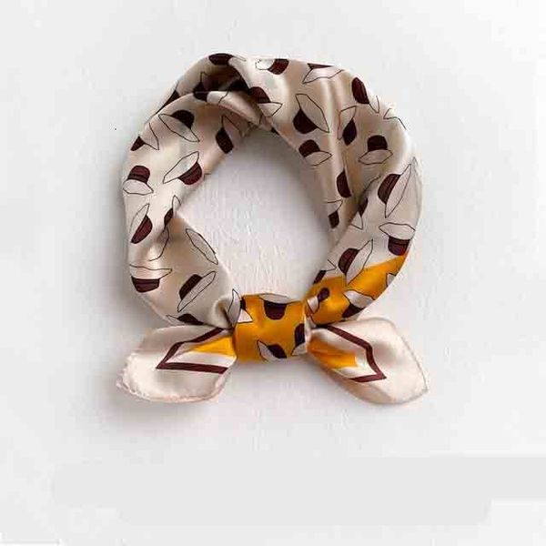 new spring/autumn fashion graffiti printing real silk ladies scarves small square women's silk neckerchief thin korean scarf, Blue;gray
new spring/autumn fashion graffiti printing real silk ladies scarves small square women's silk neckerchief thin korean scarf, Blue;gray