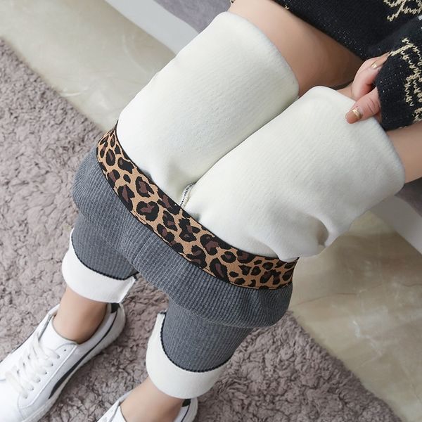 new fashion women's warm skinny pants autumn winter high elasticity leopard waist thick rib velvet plus size ladies leggings y200328, Black;white
new fashion women's warm skinny pants autumn winter high elasticity leopard waist thick rib velvet plus size ladies leggings y200328, Black;white