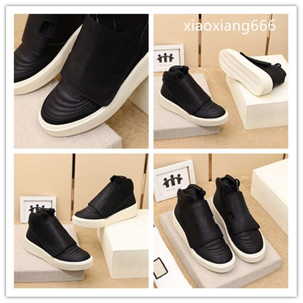 the latest high-casual shoes, the latest elements, the latest elements, global fabrics, imported leather from italy, comfortable,non-sl3, Black
the latest high-casual shoes, the latest elements, the latest elements, global fabrics, imported leather from italy, comfortable,non-sl3, Black