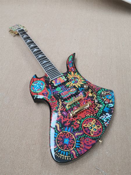 factory custom bw electric guitar, abstract-painted mahogany body, gold knob, hh pickup
factory custom bw electric guitar, abstract-painted mahogany body, gold knob, hh pickup