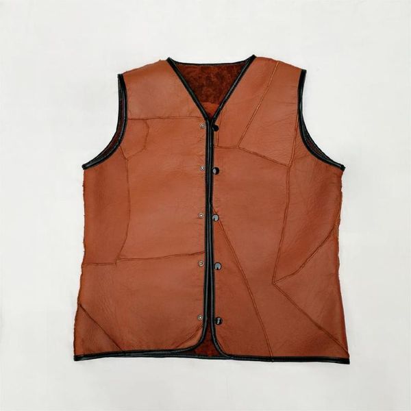 autumn/winter 2021 men sheared sheep fur vest v-neck sheepskin joining together to keep warm vest1, Black;white
autumn/winter 2021 men sheared sheep fur vest v-neck sheepskin joining together to keep warm vest1, Black;white