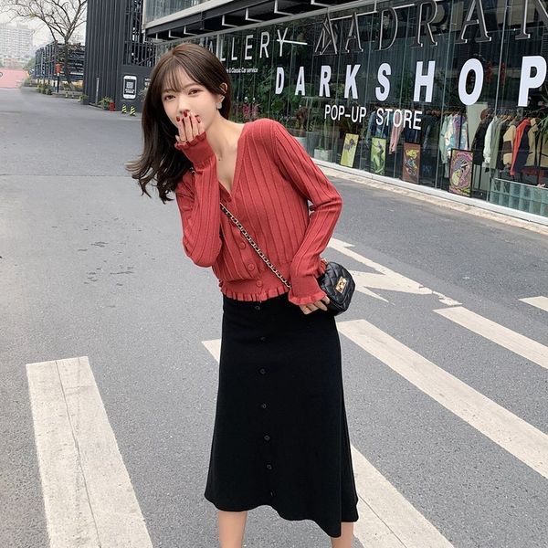 zqgvt 2020 autumn new suspender hair suspender skirtsling sling skirt solid color knitted cardigan single breasted fast skirt two piece suit, Gray
zqgvt 2020 autumn new suspender hair suspender skirtsling sling skirt solid color knitted cardigan single breasted fast skirt two piece suit, Gray