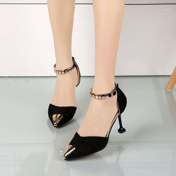 2021 new fashion cat with hollow pointed word buckle with baotou single shoes women1, Black
2021 new fashion cat with hollow pointed word buckle with baotou single shoes women1, Black