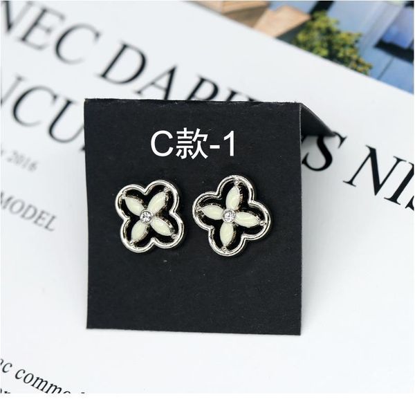 10pieces 11mm 12mm decorative buttons flower for women shirt clothing metal gold button haberdashery fancy hand made jlldfg, Blike;white
10pieces 11mm 12mm decorative buttons flower for women shirt clothing metal gold button haberdashery fancy hand made jlldfg, Blike;white