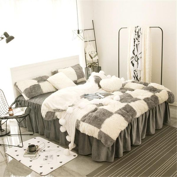 3 4 pcs bedding set pcs crystal velvet warm bedding set extra thick duvet cover fitted bed skirt soft room bed kit fleece1
3 4 pcs bedding set pcs crystal velvet warm bedding set extra thick duvet cover fitted bed skirt soft room bed kit fleece1